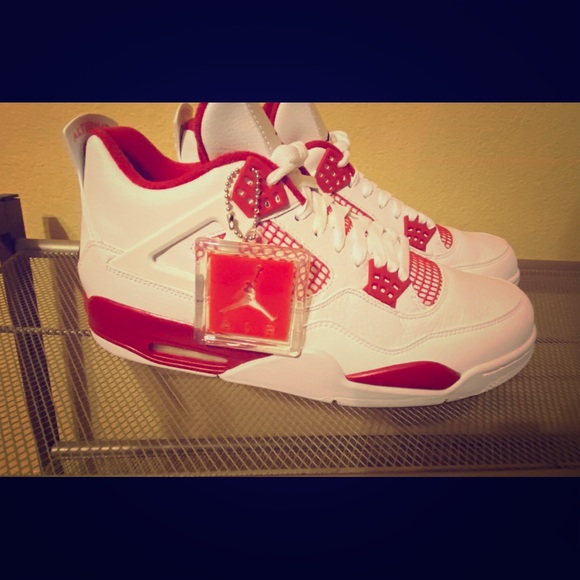 Various collection of Jordan’s and Nike’s main image 7